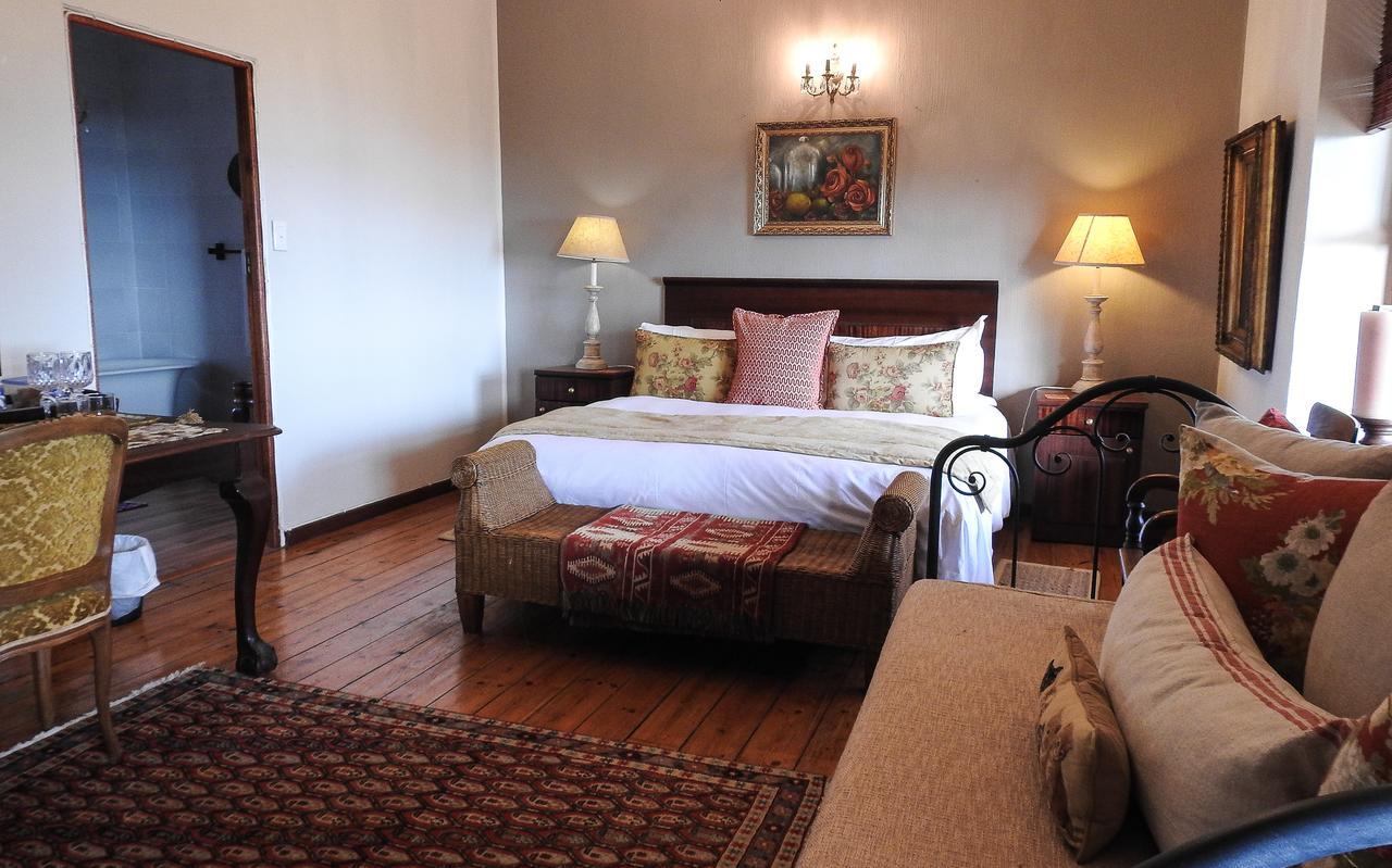 New Stone Manor Hotel Мозел Бей Екстериор снимка